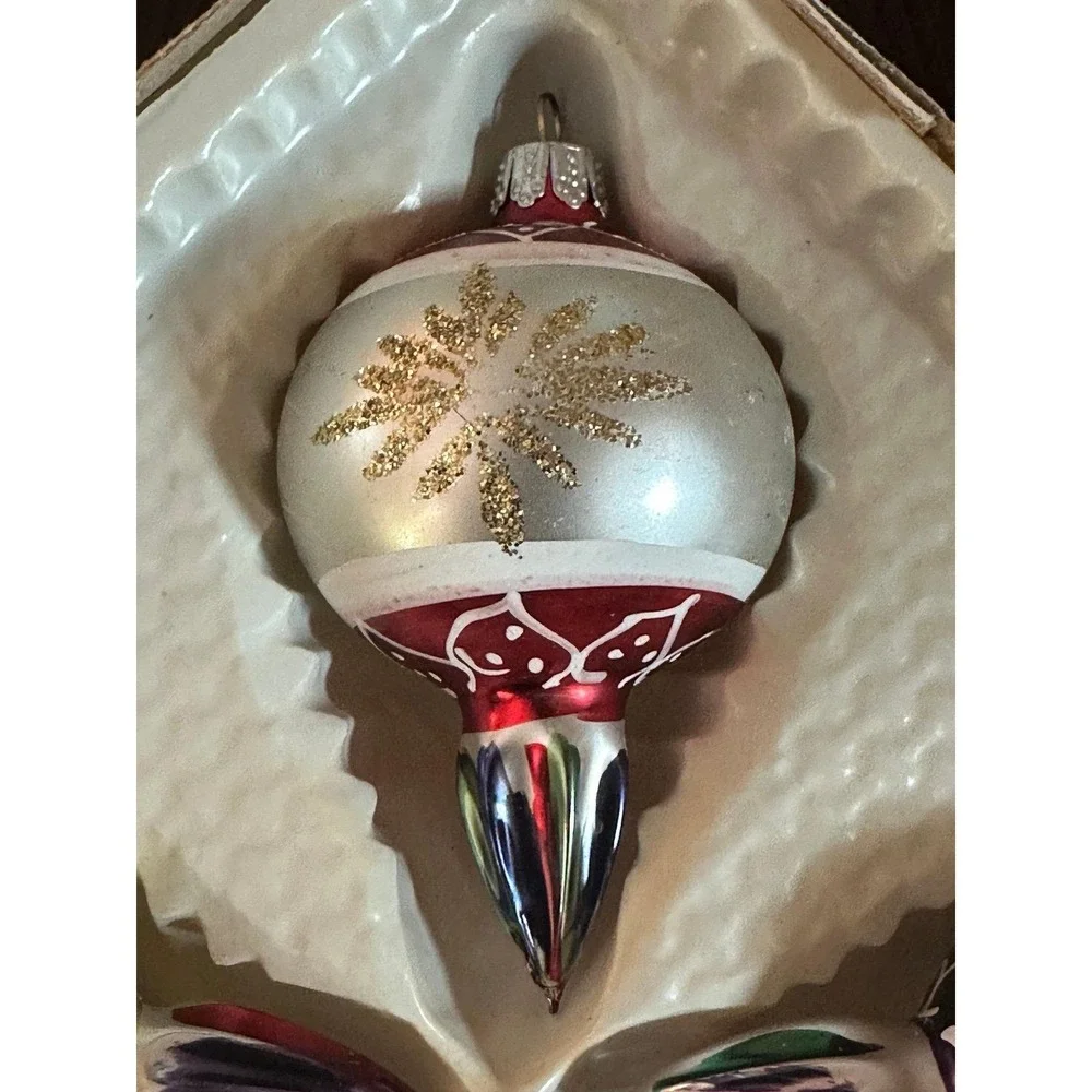 VTG Christmas Classic Hand Decorated Glass Ornaments 4 pack Mid Mod